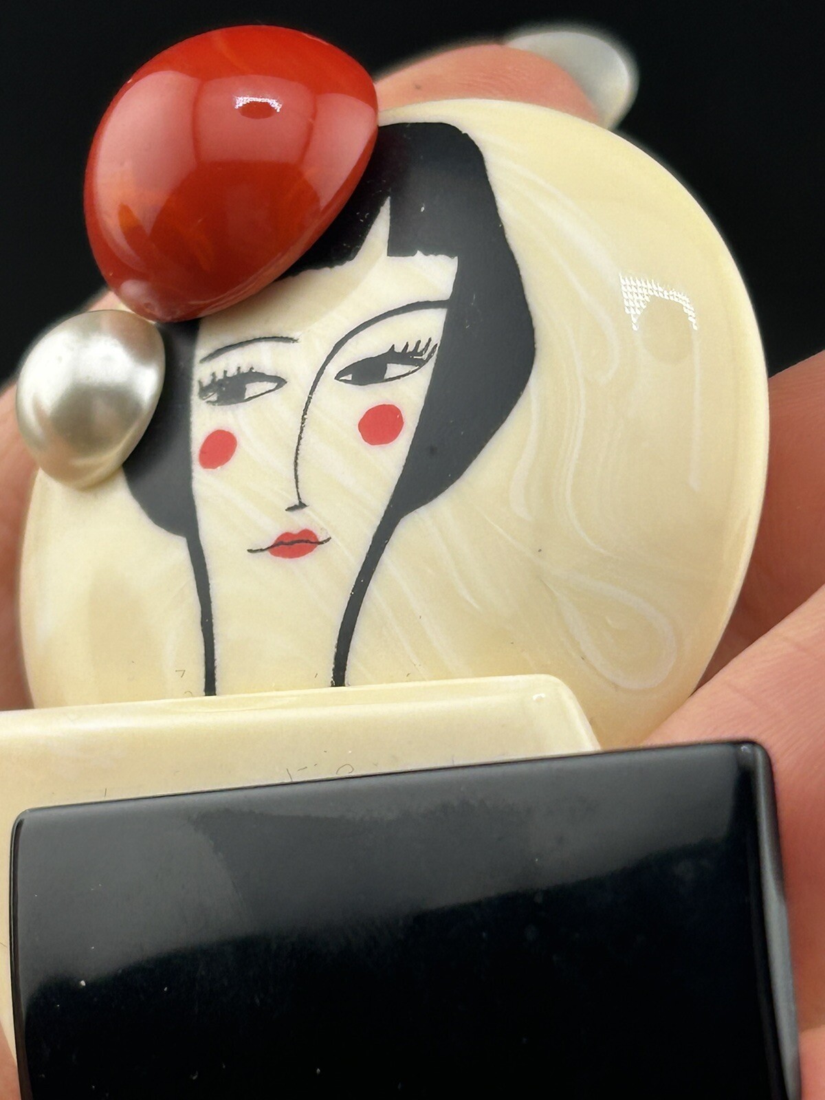 Moscow Nellie Mosca Subway Collection Signed Rosso Cuore Brooch Pin Italy