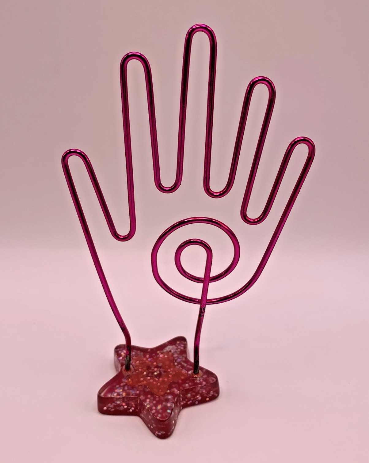 Vintage Y2K Hand For Jewelry or Photo Holder 5.75″ Tall Lucite Resin Base Pink