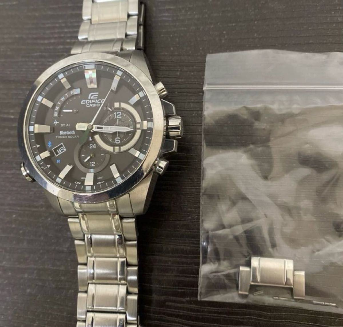 Operational Item EDIFICE CASIO EQB 510 Bluetooth