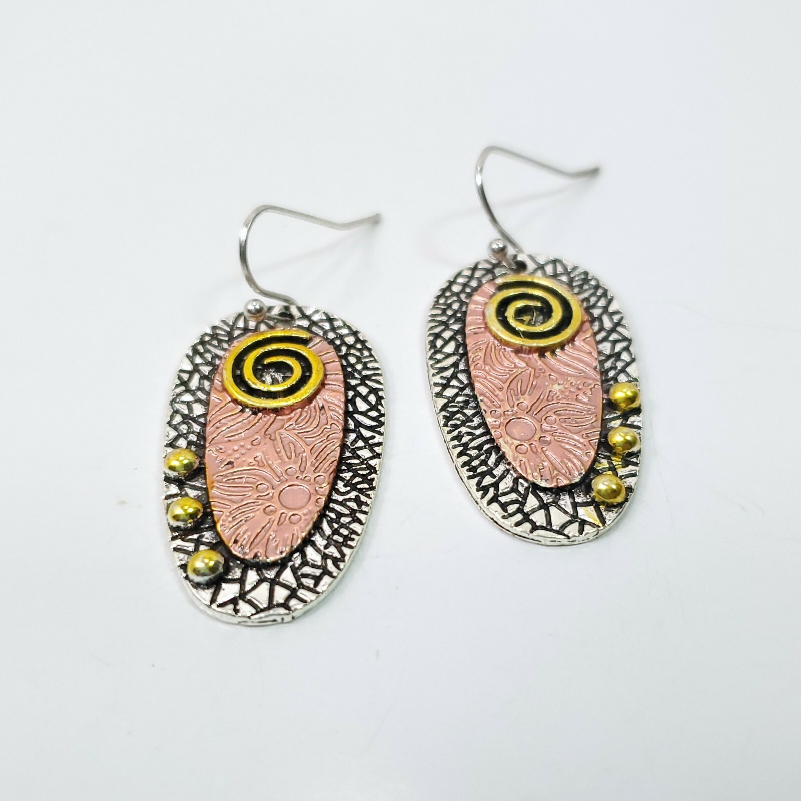 E0478 Antique Silver Gold Copper Tone Oval Shape Dangle Earrings Vintage Woman