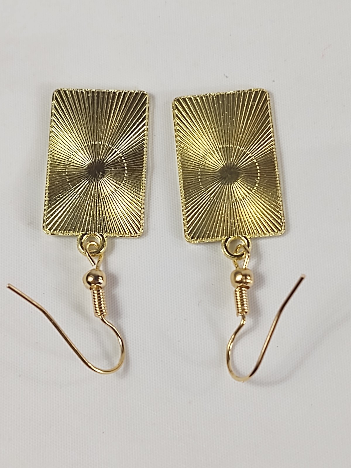 Drop Dangle Pierced Earrings Retro Vintage Handheld Video Game Gameboy Jewelry