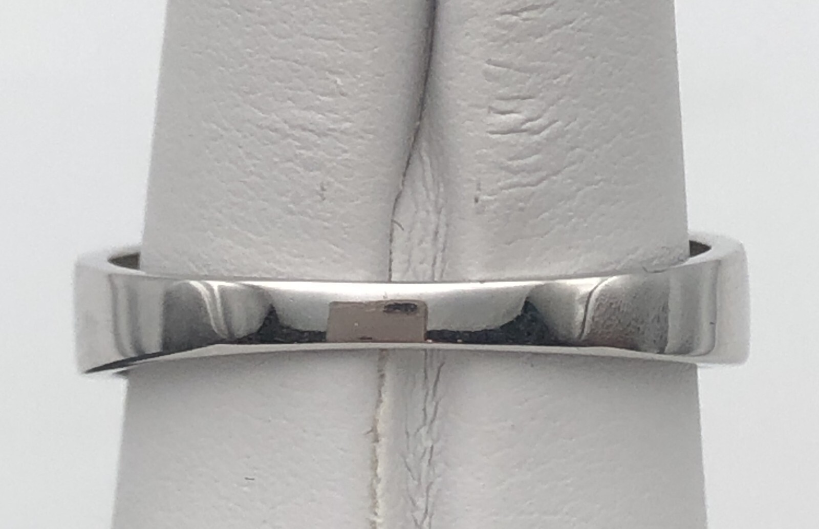 10k White Gold Band with 0.25cts micropave Diamonds Size: 11