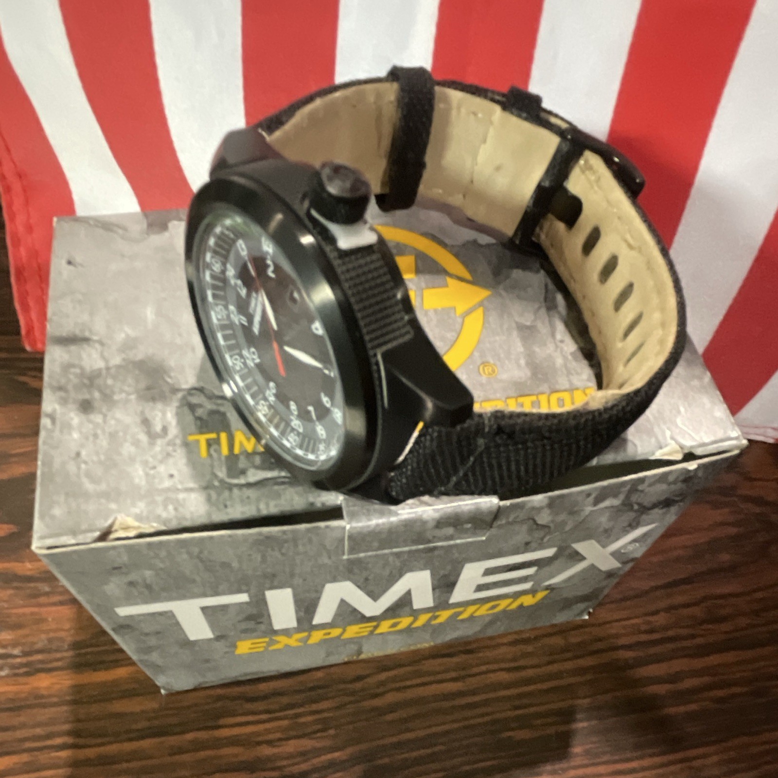 Timex Expedition Military Classic Men’s Quartz Black Dial Date 100m Nylon Box