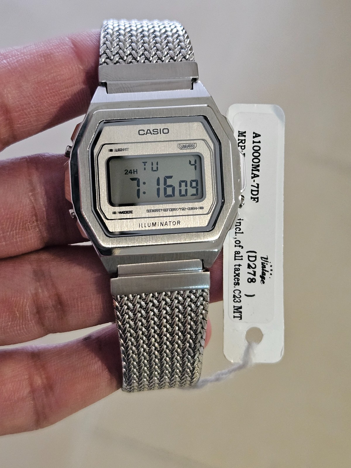 Casio A1000MA-7DF Vintage Digital Watch Stainless Steel Mesh Bracelet Illuminato