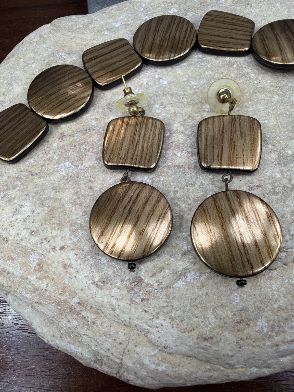 Vintage disc copper plastic wood grain bracelet, necklace & Earrings