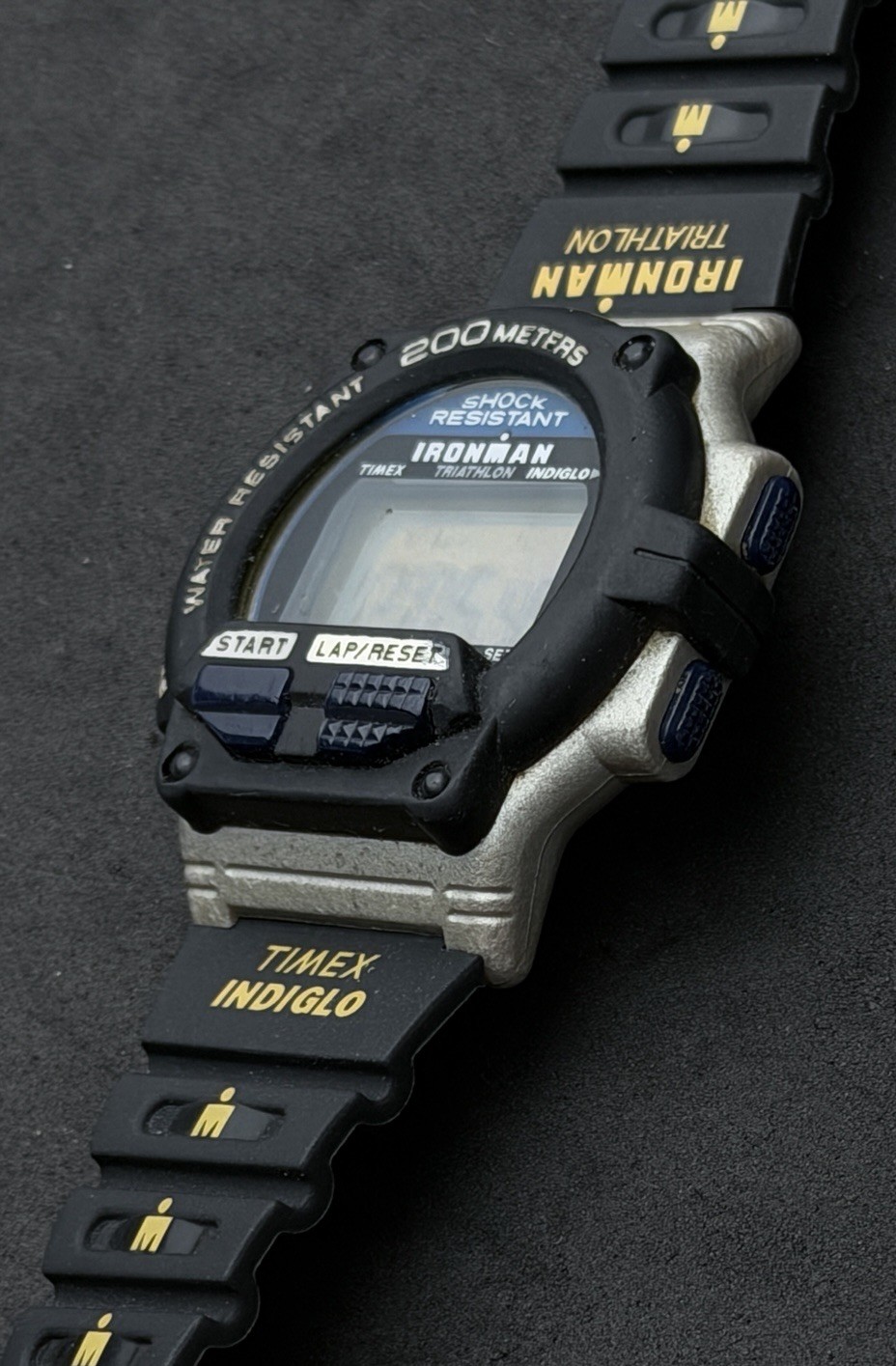 Vtg 2002 TIMEX Ironman 200M Men’s 44mm Digital Watch Black Gray Yellow 8 Lap