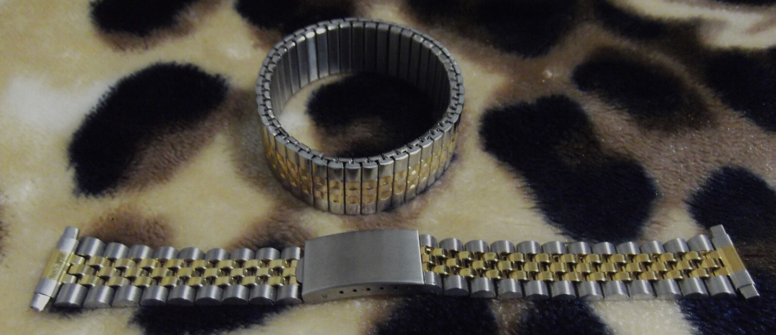 New Watch Band 16 to 22mm and adjustable bracelet 18mm 100% Stainless Steel.