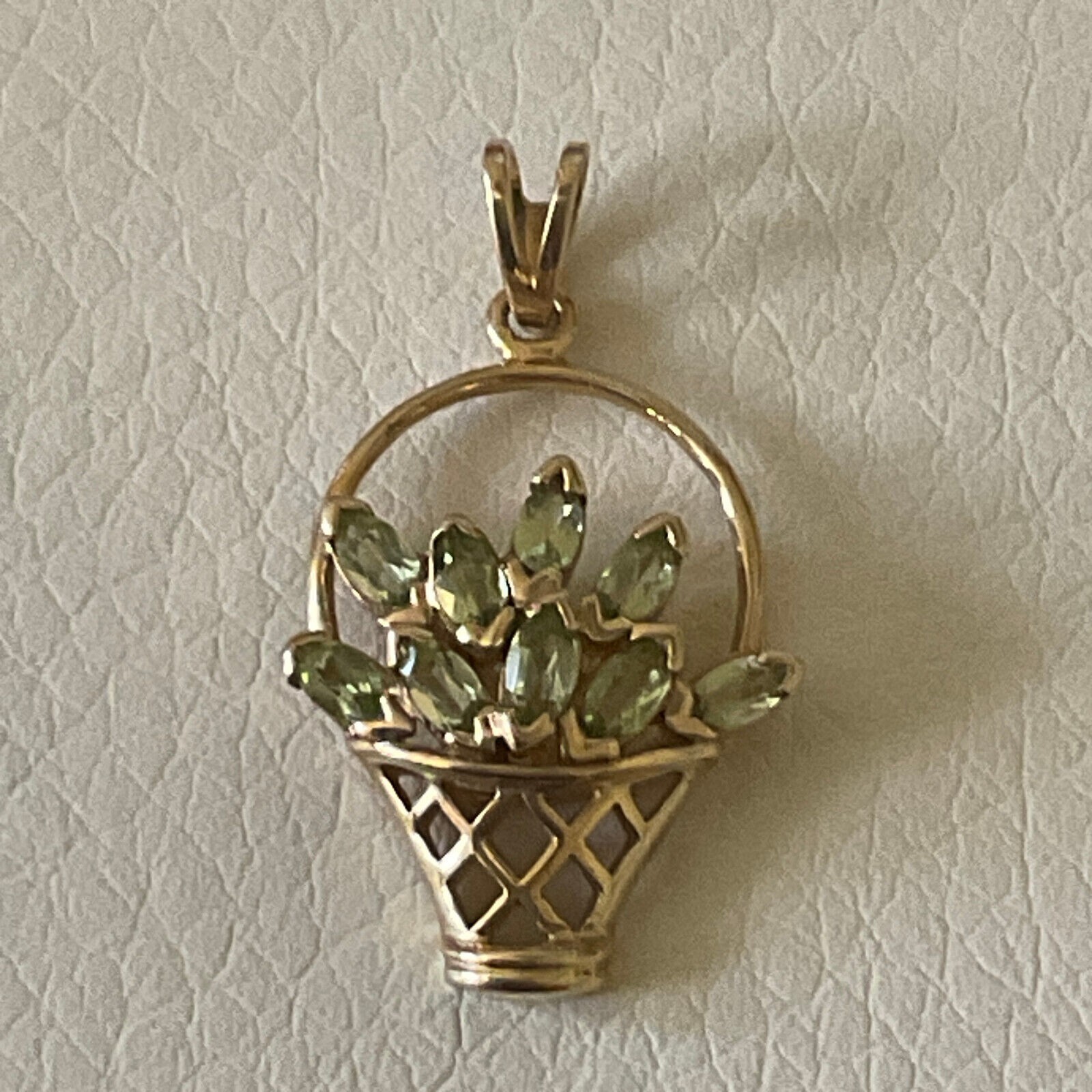 2.Ct Marquise Cut Green Peridot Basket Pendant 14k Yellow Gold Plated 18”Chain