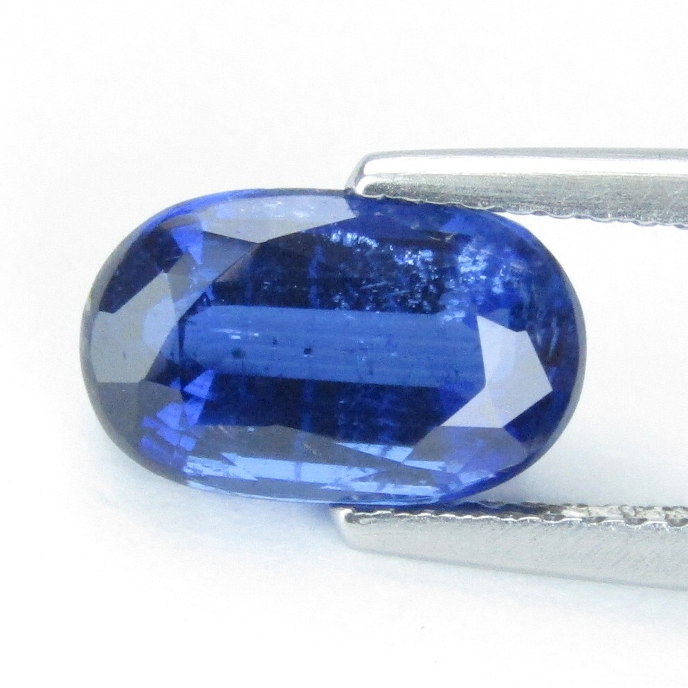 3.17Cts Natural Stunning Royal Blue 10.2×6.4mm Oval Kyanite Gemstone From Nepal