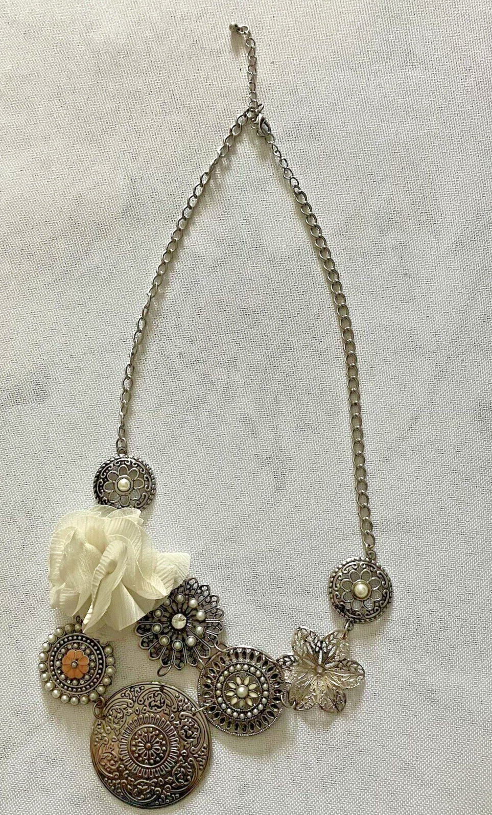 Vintage Costume Necklace Ivory Fabric Flower Silver Colored Pendants Jewelry