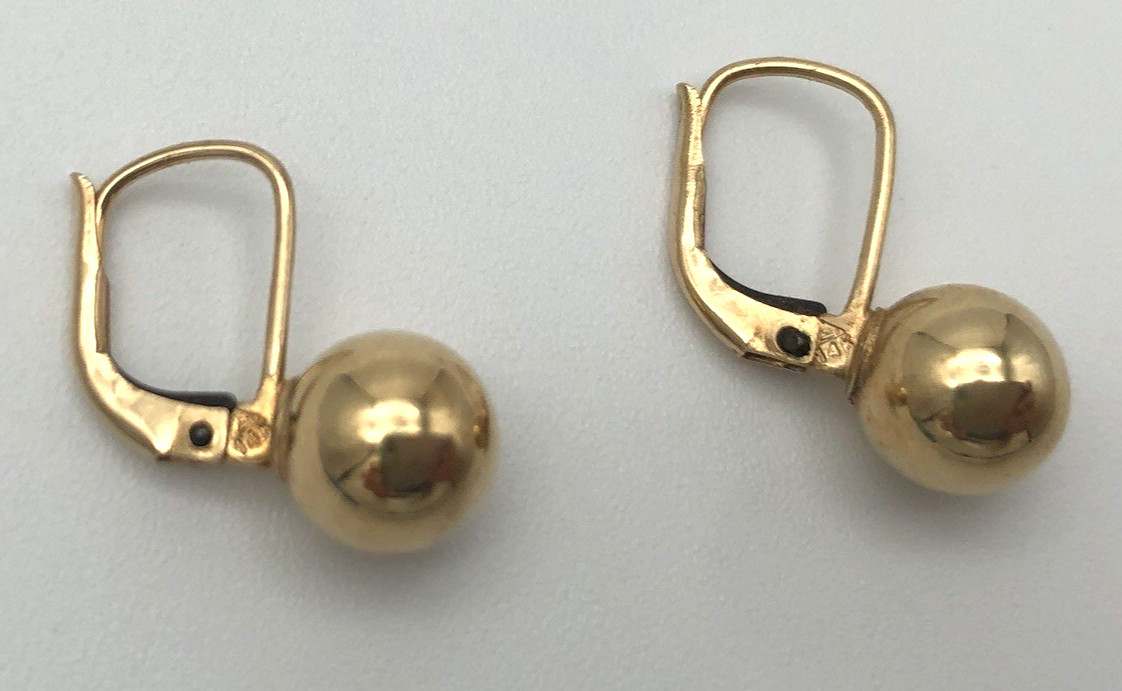 14K Yellow Gold Ball Earrings 7MM Lever Backs 1.1 Grams