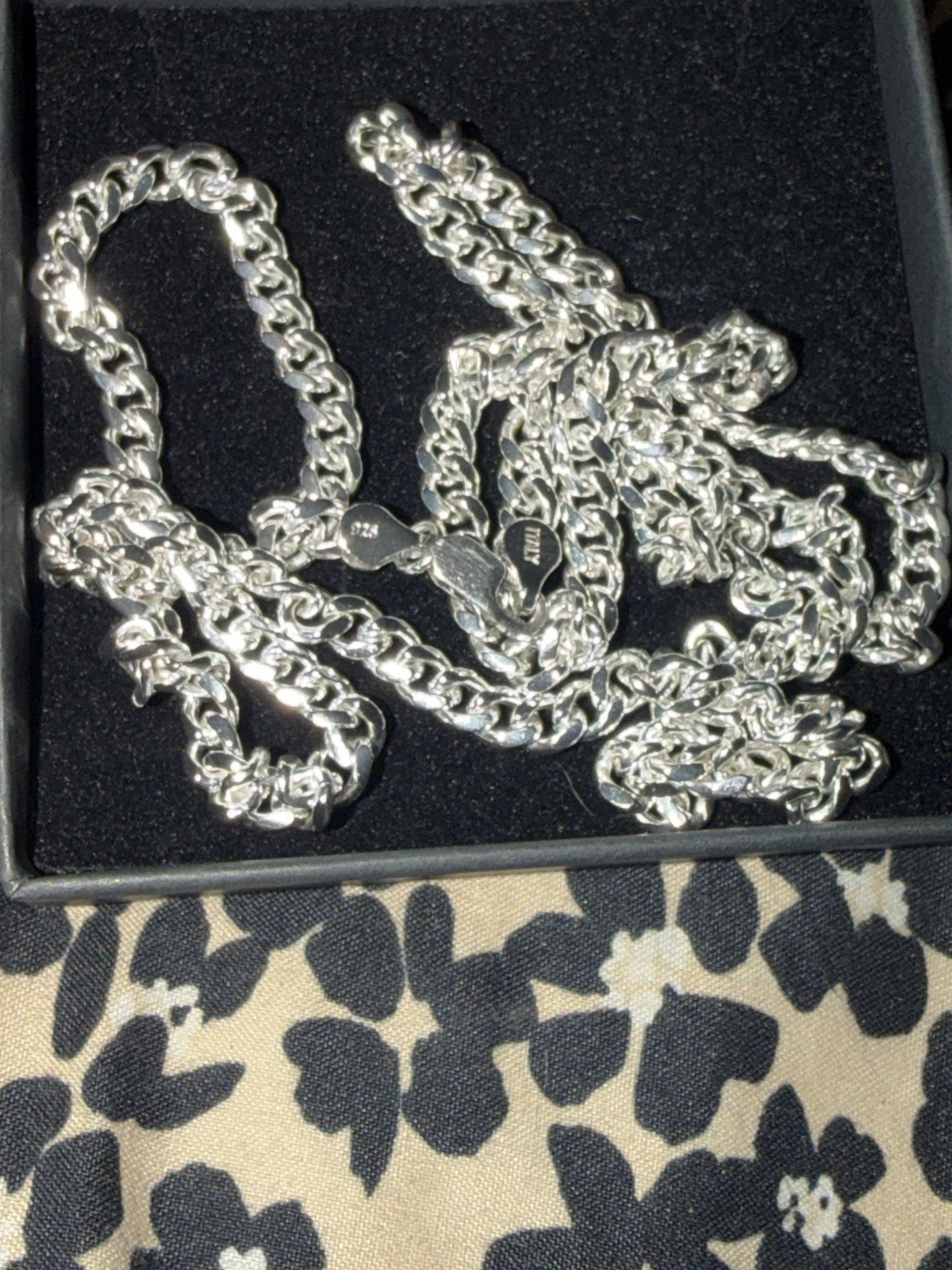 Italian 925 Sterling Silver Cuban/curb Link Chain 32g 26 Inch Length 3/16Wide