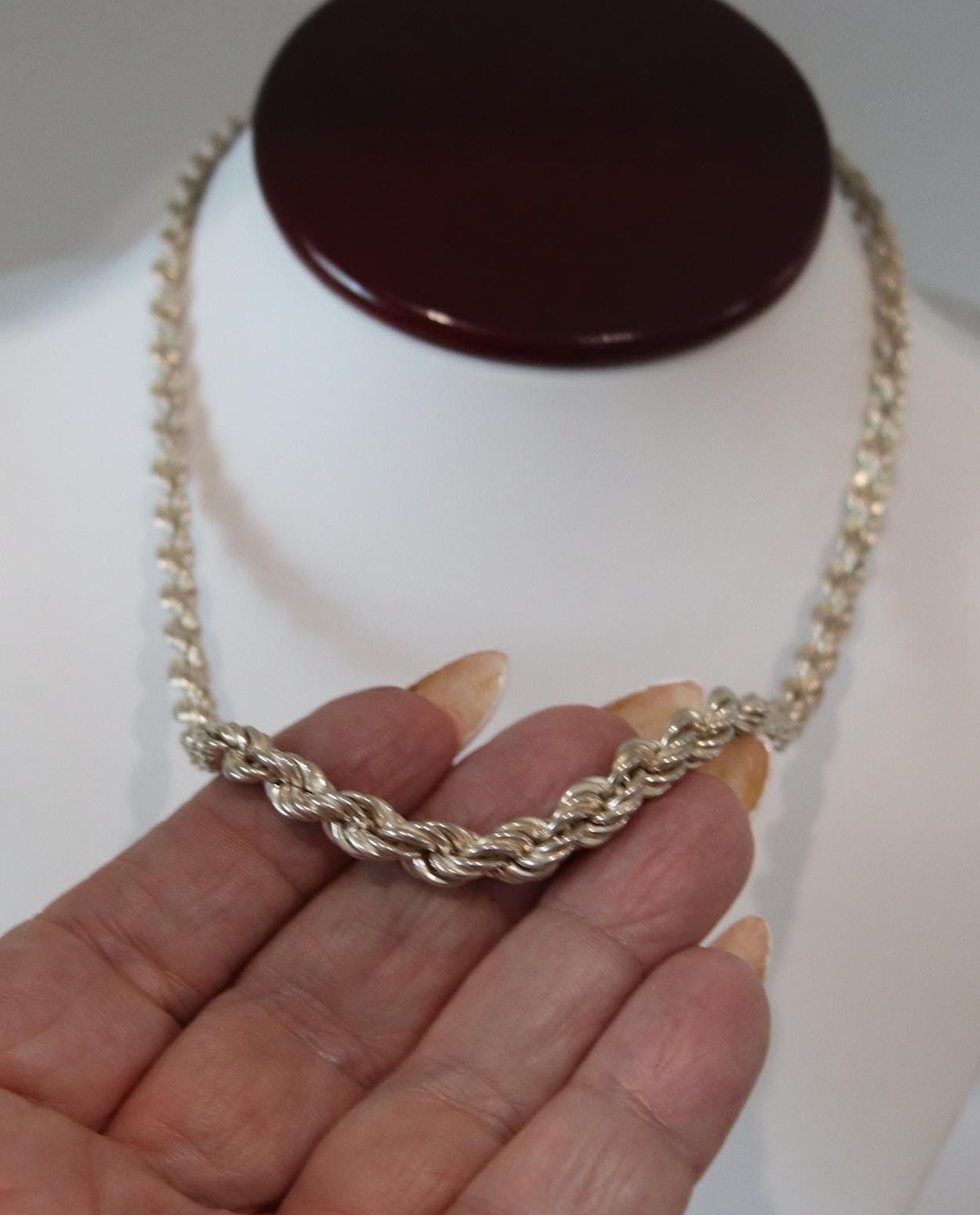 Vintage Sterling Silver graduating c1960s-70s Necklace 19.7gm 45.5cm 18inc Italy