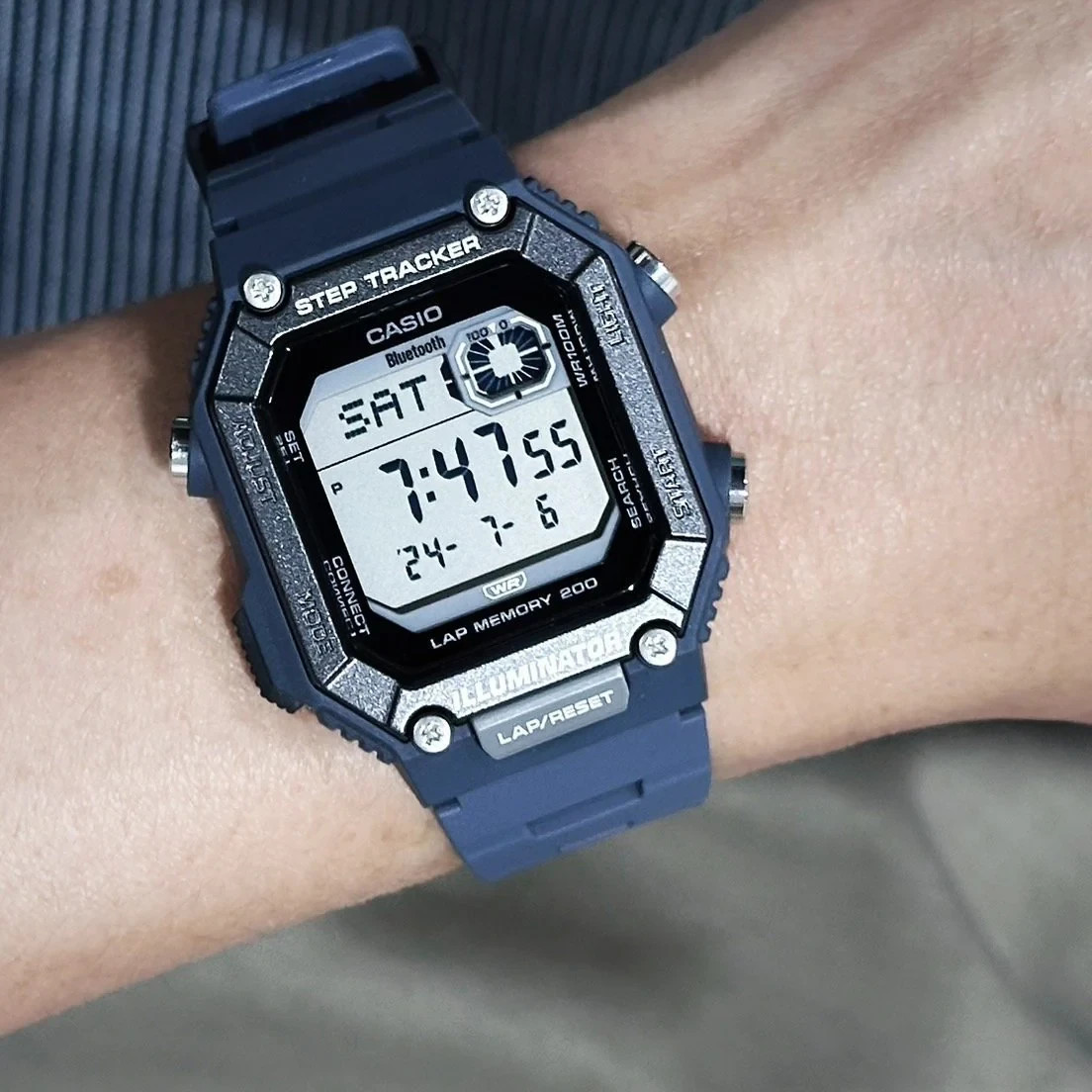 Casio WS-B1000-2AV 100M WR Alarm LED Backlight Stopwatch Bluetooth Step Tracker