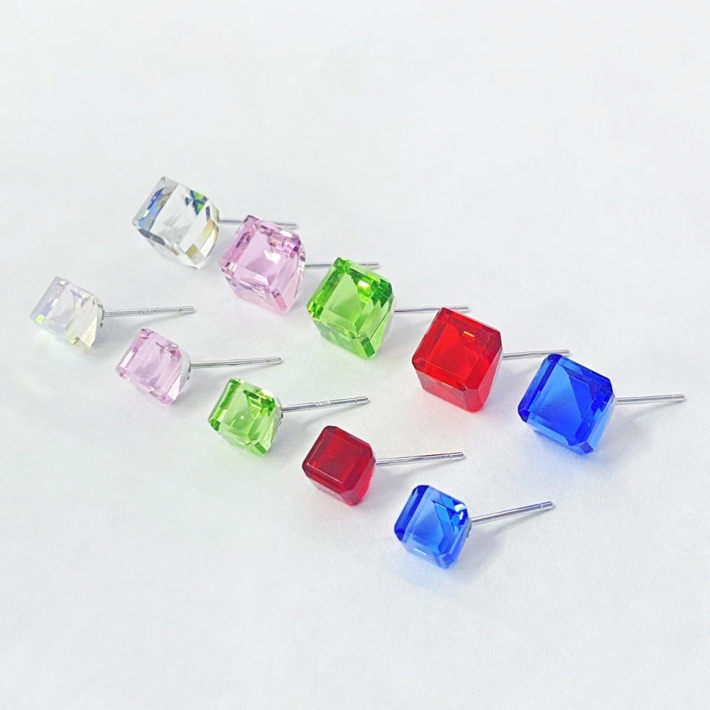 A Pair Square Cube Crystal 925 Sterling Silver Stud Post CZ Earrings Gift