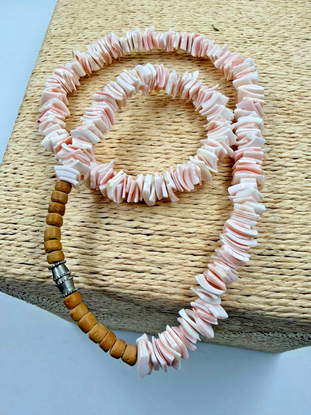 Vintage Pink Mother of Pearl Shell Chip Necklace 16.5” Natural Beach Jewelry