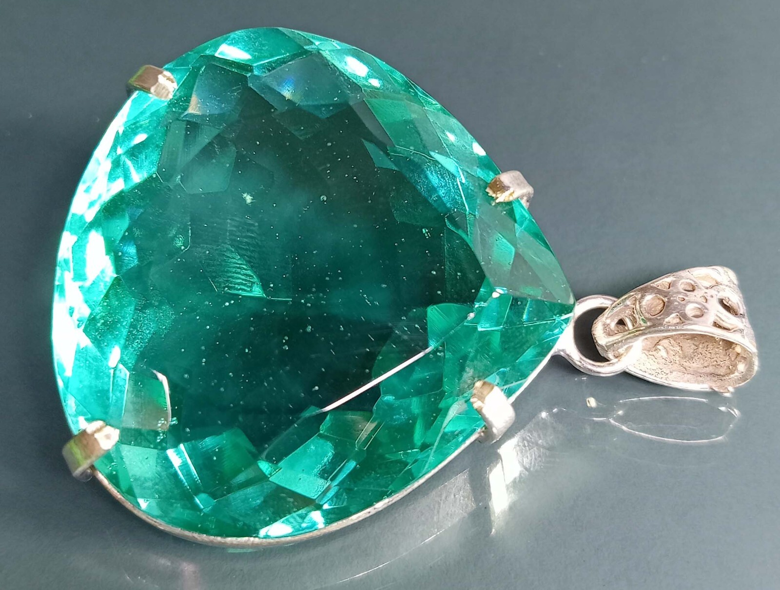 Pear Cut 134.05 Ct Green Topaz Pendant Natural Gemstone EGL Certified PD022