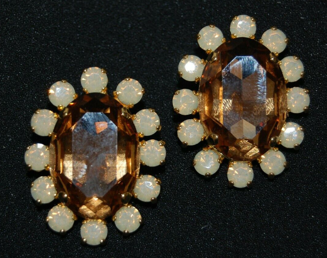 ELEGANT VTG RHINESTONE COUTURE LARGE AMBER OVAL & ICED CRYSTALS CLIP-ON EARRINGS
