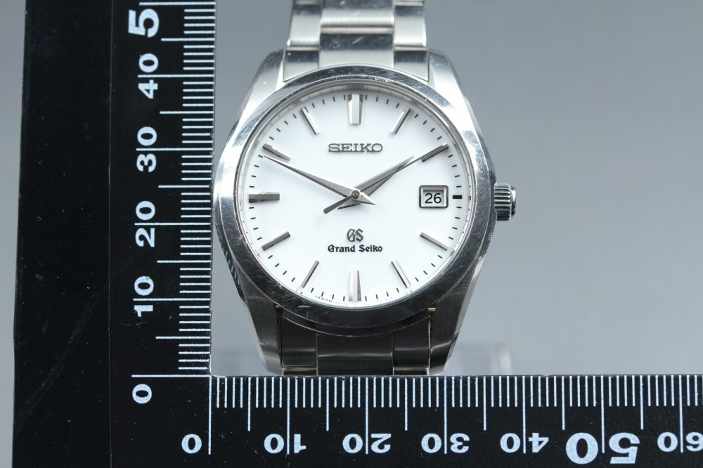 Near MINT Grand Seiko SBGX059/9F62-0AB0 White Quartz Men’s Watch Full Set Box