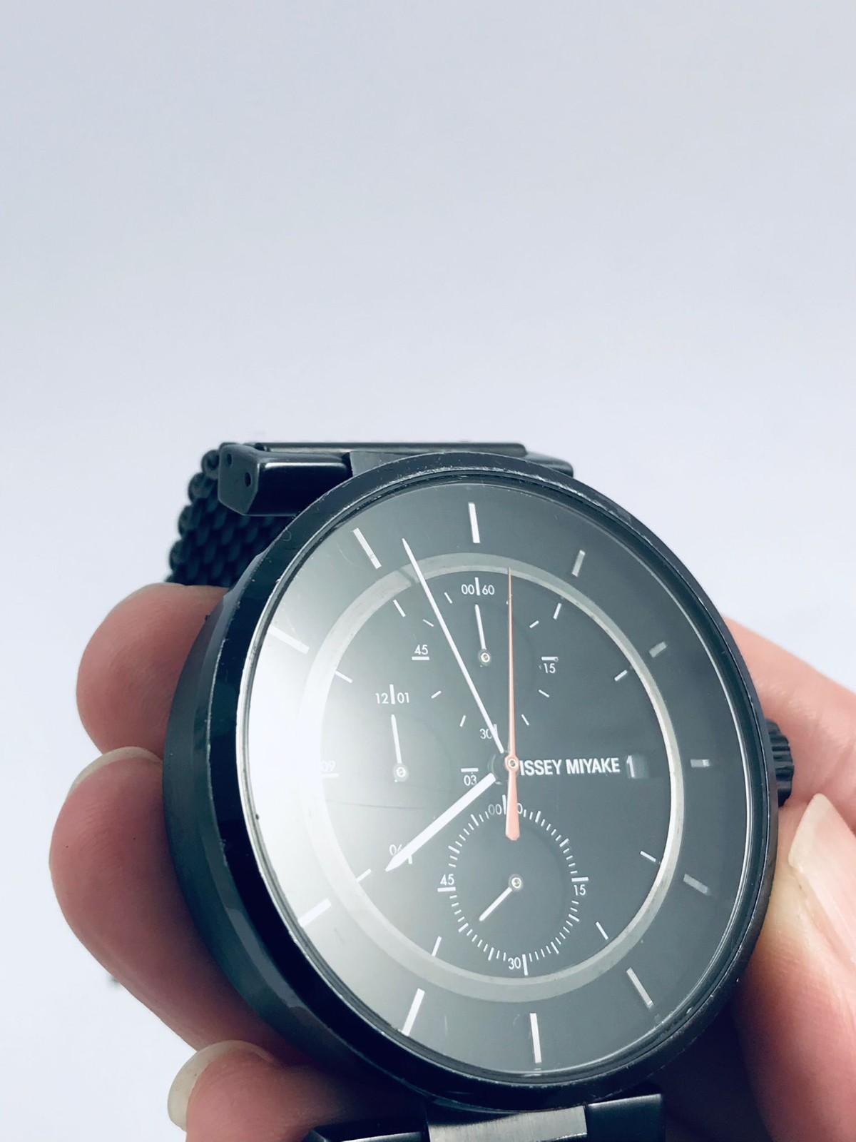 ISSEY MIYAKE VK67-0010 42MM BLACK QUARTZ WATCH ON MESH BAND