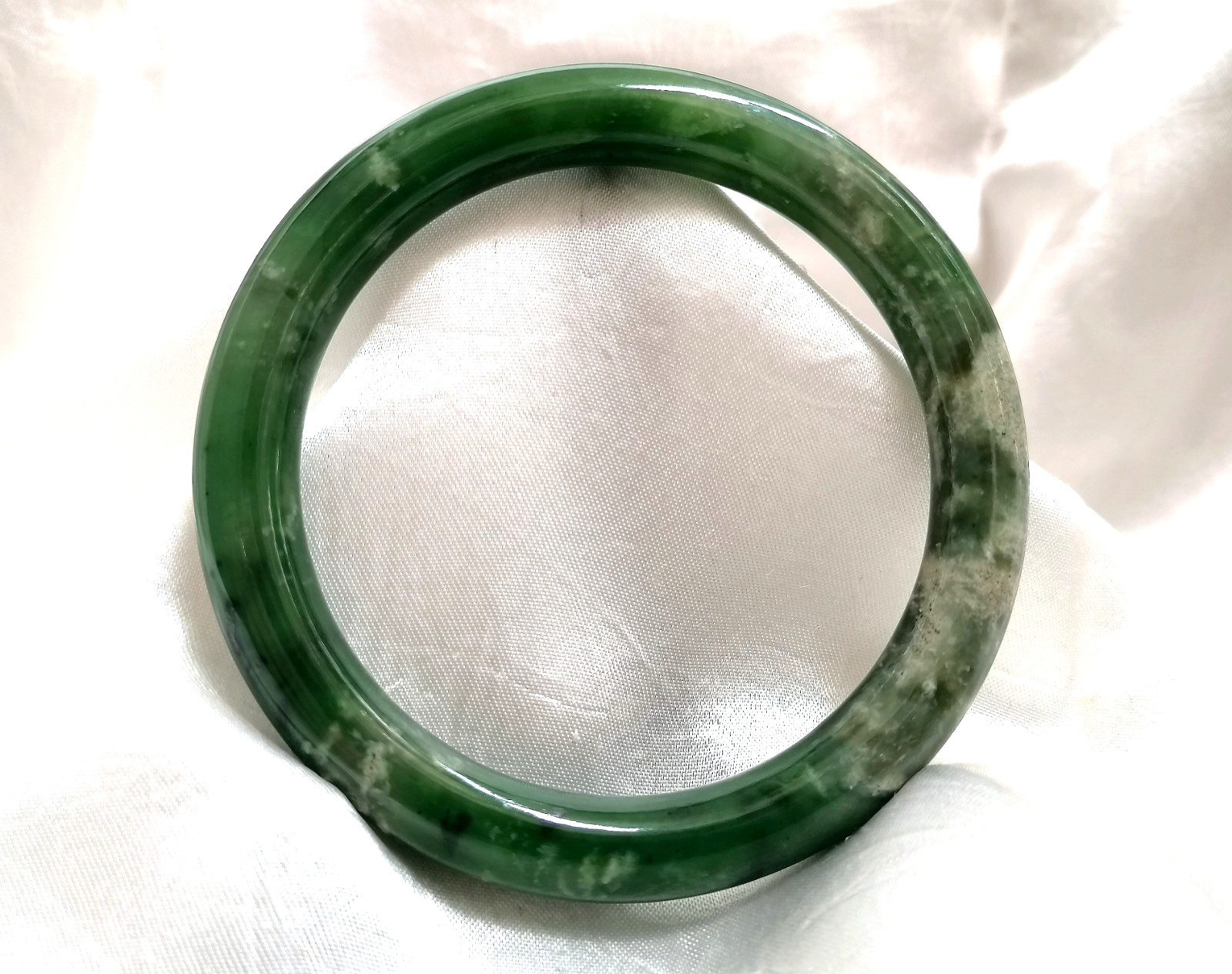 BEAUTIFUL ANTIQUE AUTHENTIC GREEN JADE RING BRACELET, CHINA, 1900.