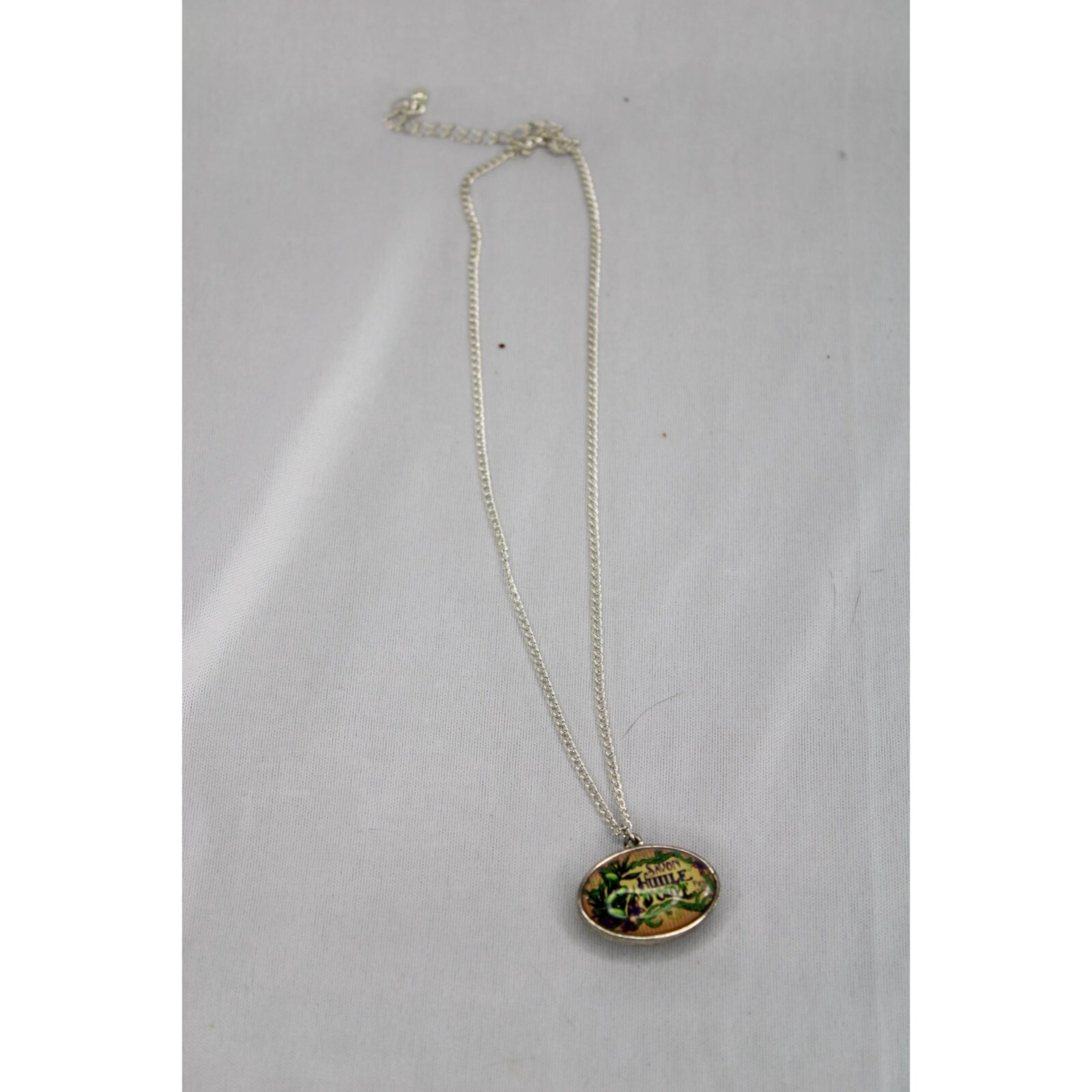 Savon Lavande Pendant Necklace Lavendar Soap Silvertone 89622