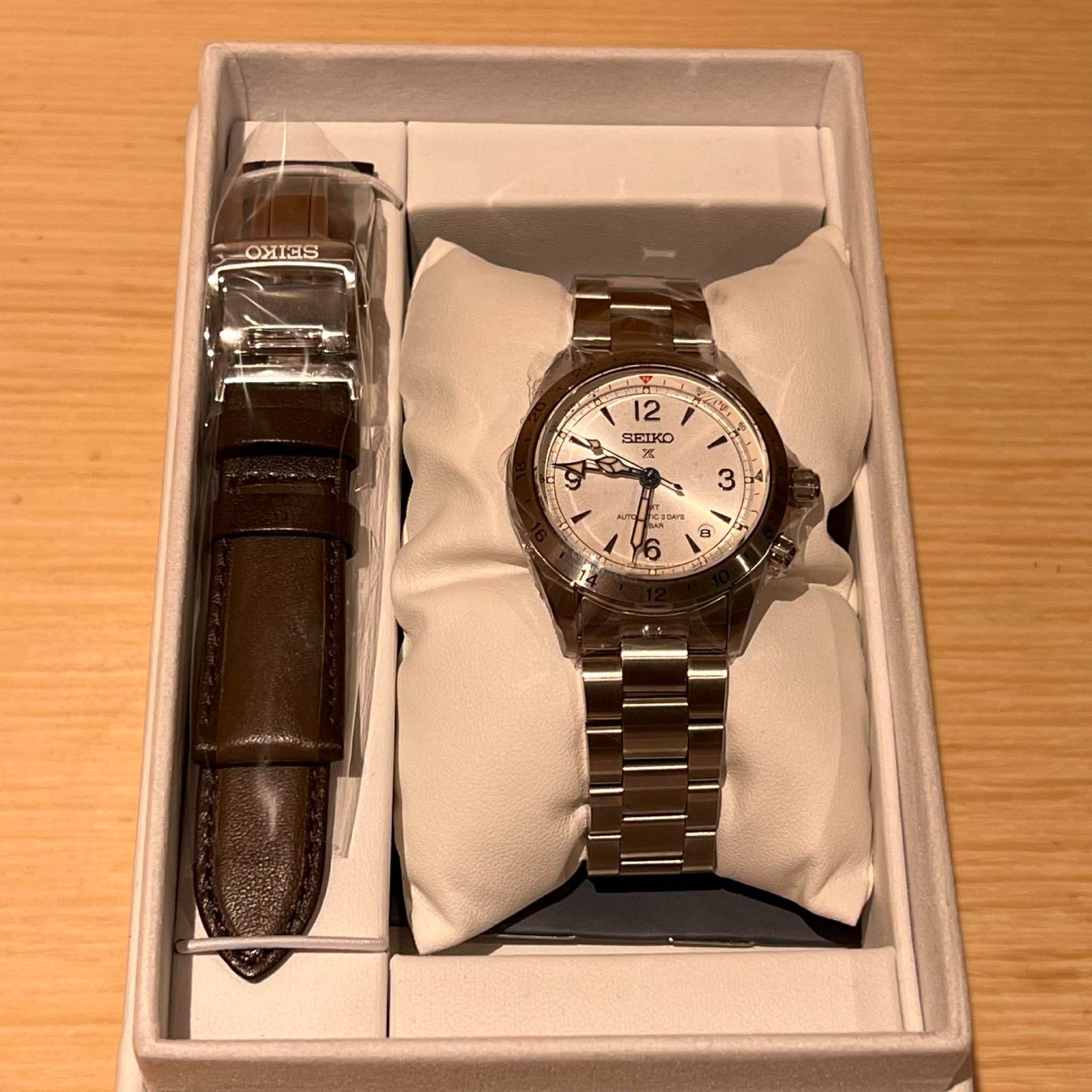 Seiko Prospex Alpinist Yama-otoko GMT Limited Edition 3,000 SPB409J1