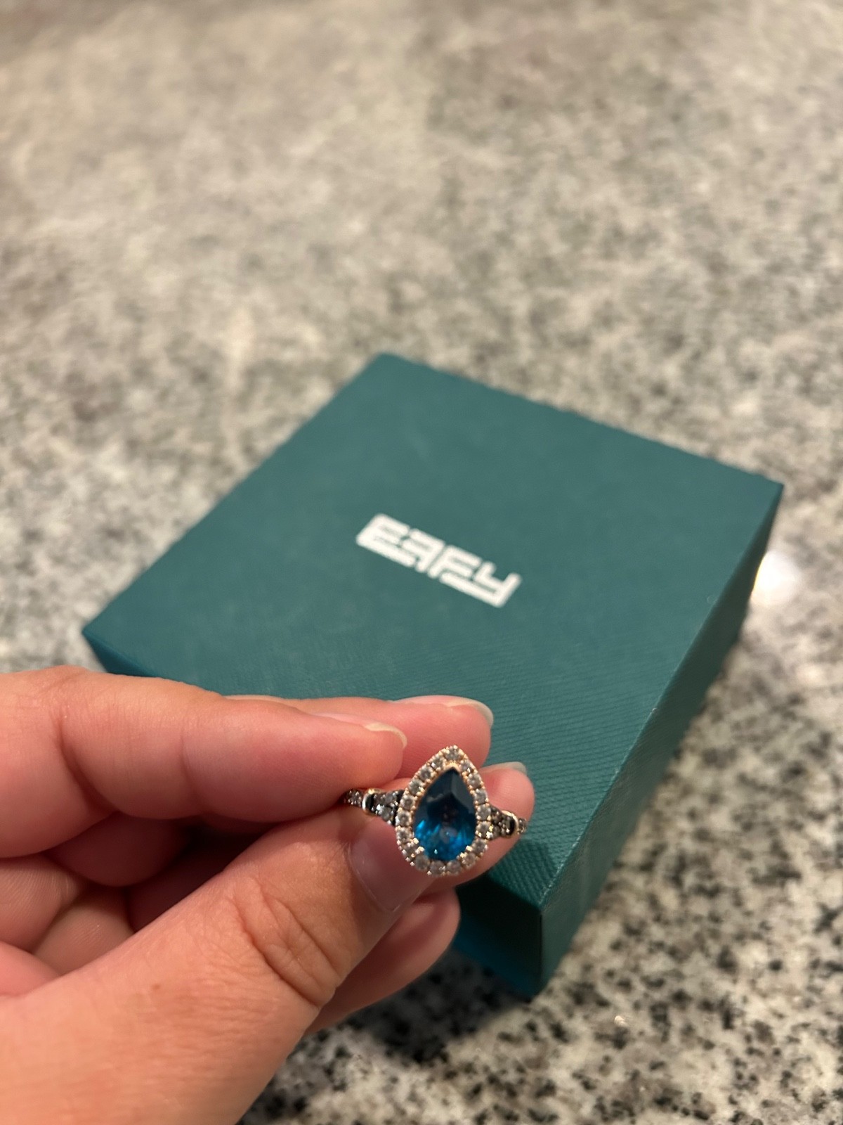 EFFY Blue London Topaz Ring with Chocolate Diamonds – Size 9.5 – ROSE GOLD