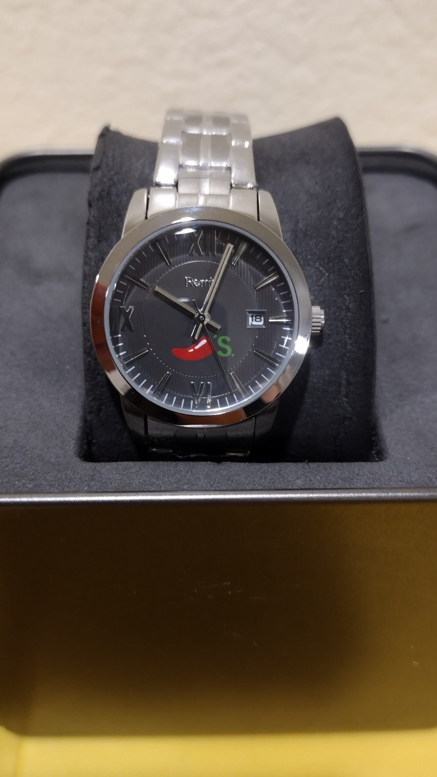 REMIX WOMENS WATCH CHILI’S EMPLOYEE WATCH NEW CHILI’S RESTAURANT WATCH