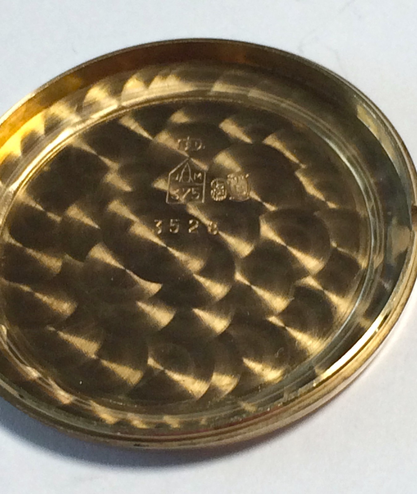 Vintage 9ct Gold Rotary Watch. Swiss. Hallmarked Box & Papers Mint condition