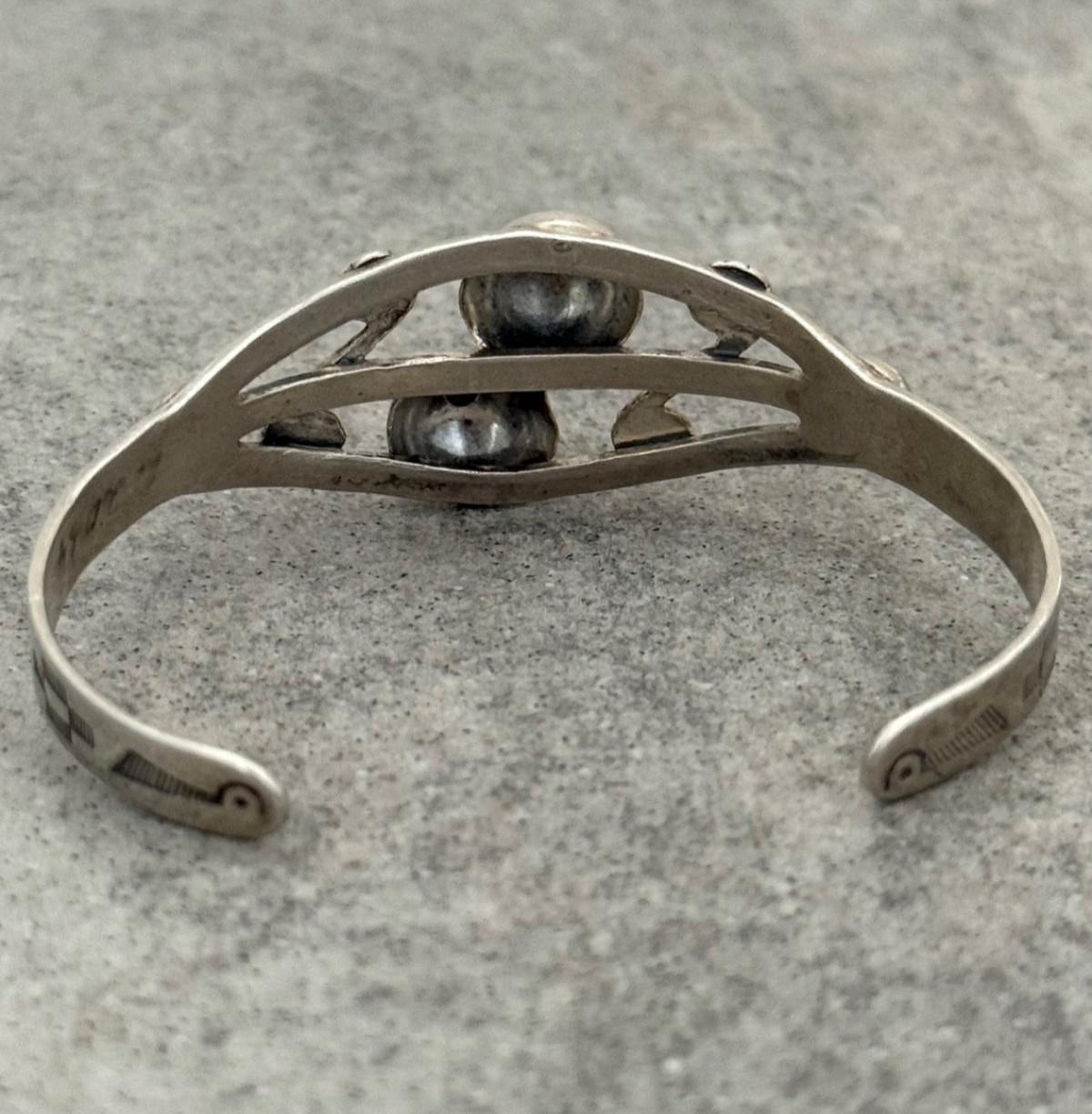 Vintage FRED HARVEY ERA Navajo DOME CONCHO Sterling Silver Bracelet 6.75 in
