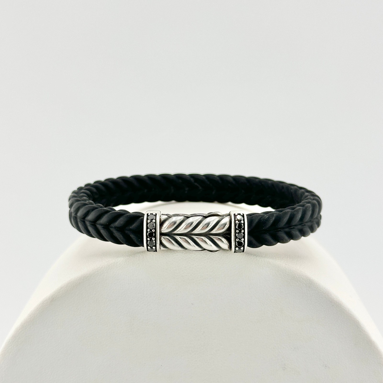 David Yurman Chevron Bracelet in Black Rubber w/ Pavé Black Diamonds – Large