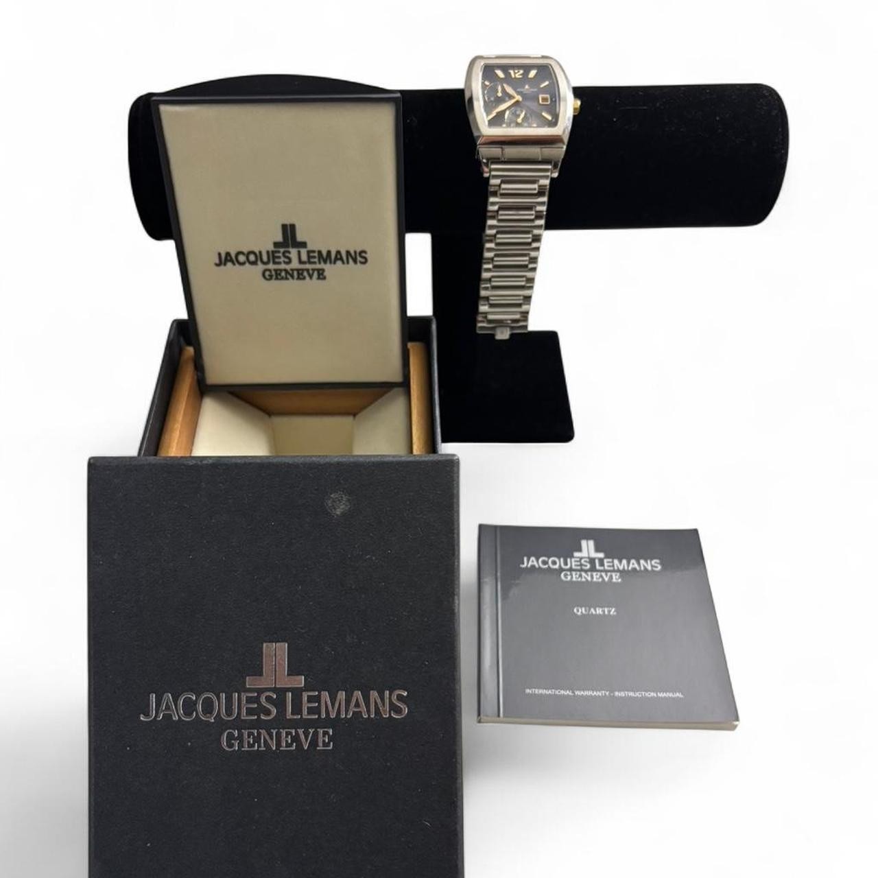 Jacques Lemans Geneve Mens Tonneau Watch G120 Stainless Steel Quartz
