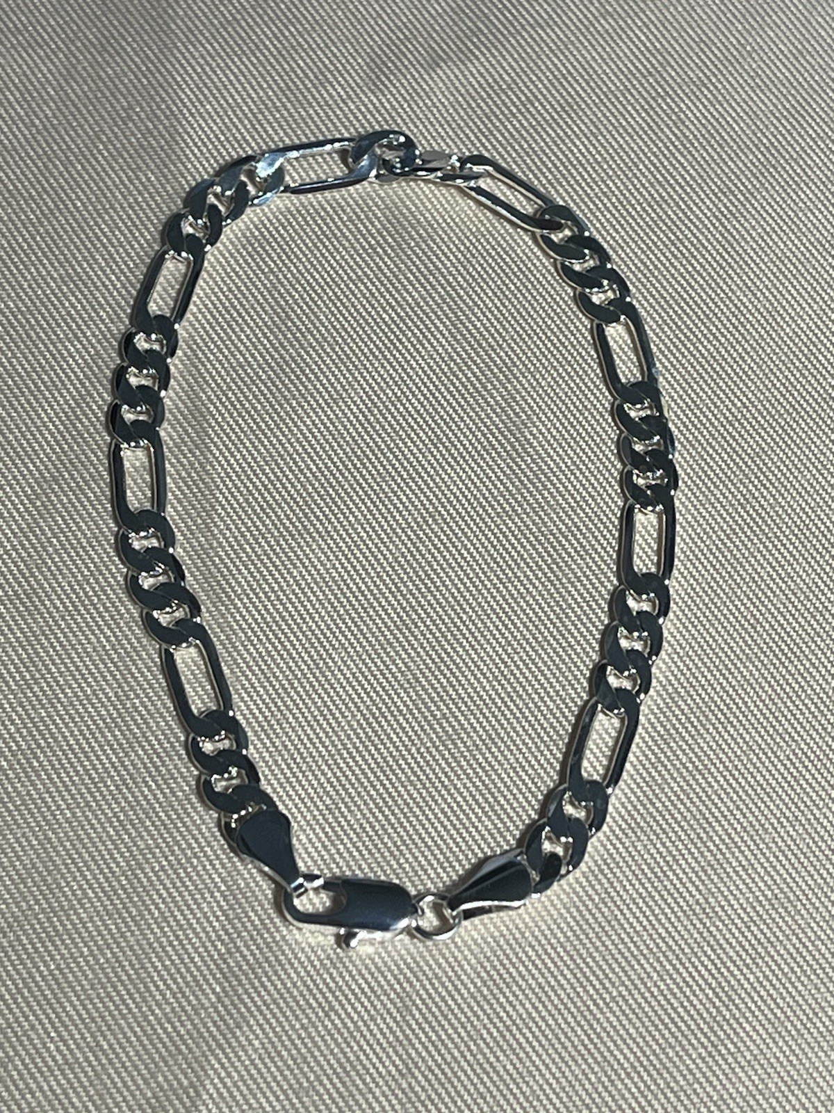 8” 925 silver plated figuora bracelet