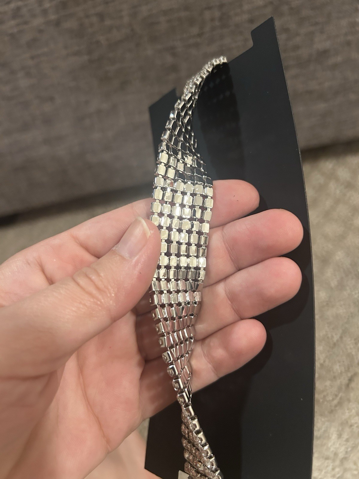 GUESS Silver-Tone Crystal Rhinestone Tennis Choker Necklace Adjustable