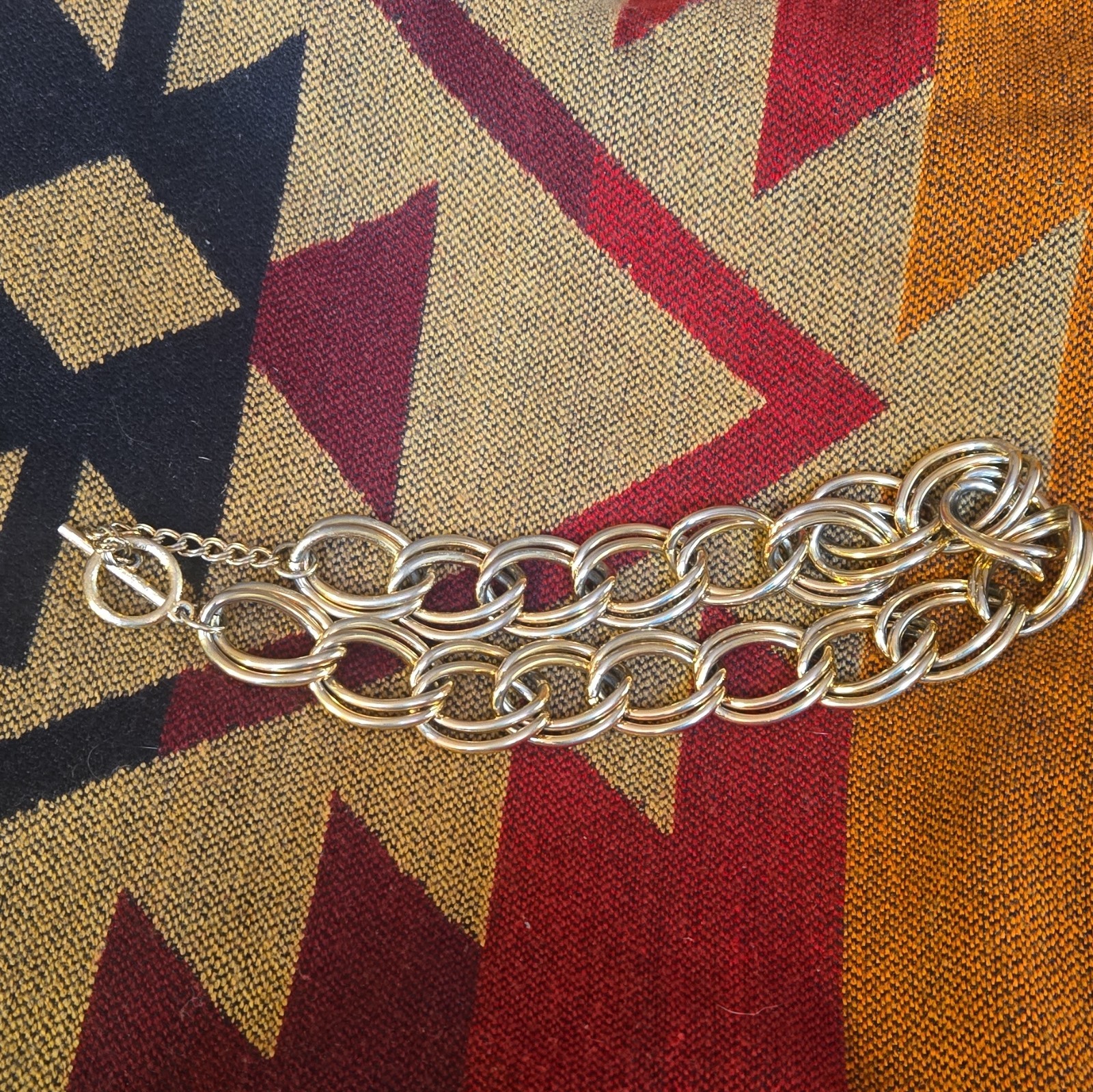 Gold Tone Double Strand Oval Link Chain Toggle Bracelet Adjustable No Stone