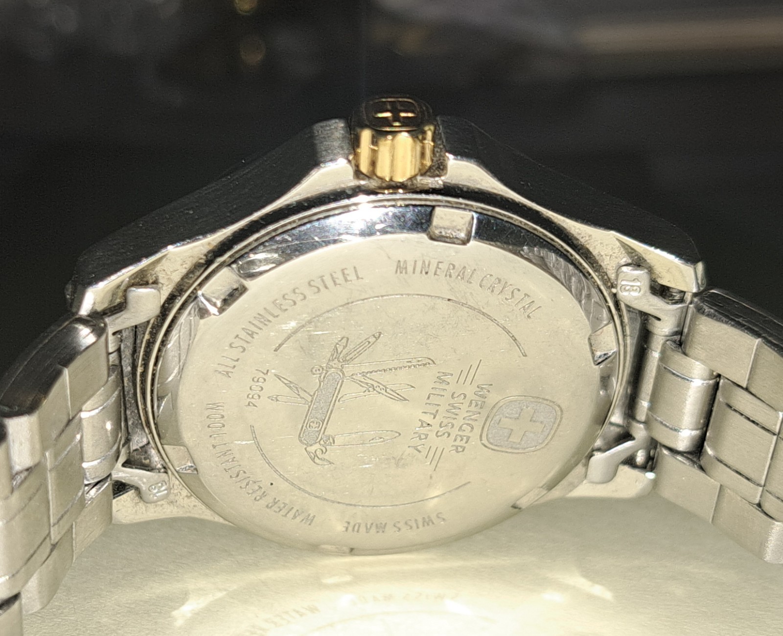 Vintage Stainless Steel Wenger 79093 Swiss Military Watch