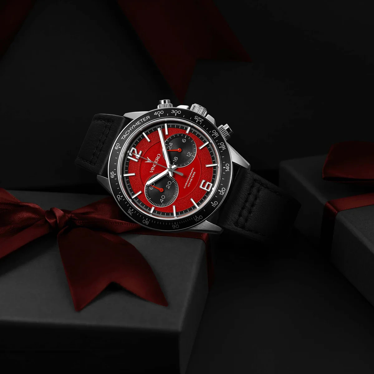 BRAND NEW VINCERO Apex Limited Edition Red Infrared Seiko VK64 Hybrid