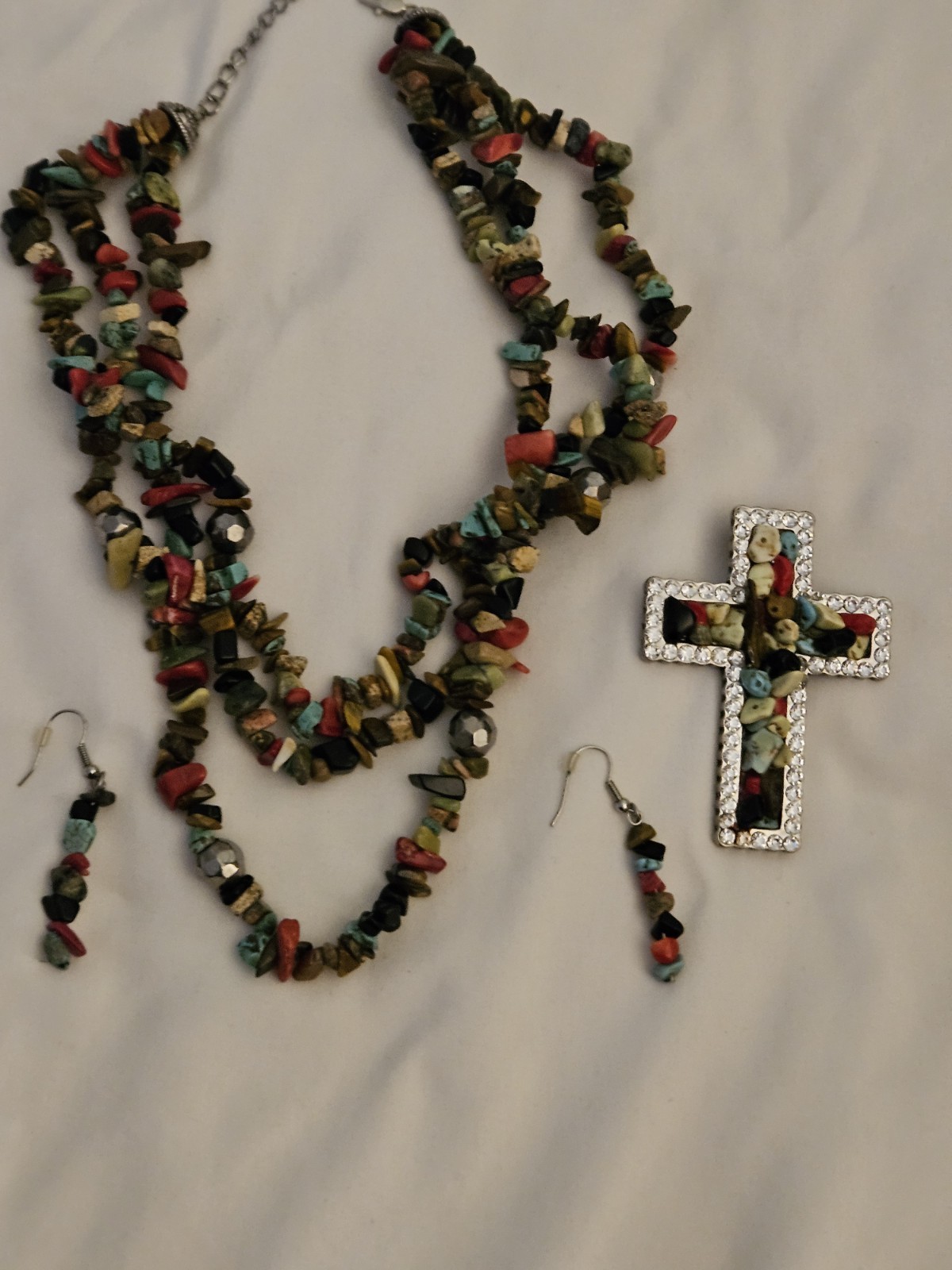 Cross Pendant Necklace & Earrings Set, Colorful Chip Stone Beads Fashion Jewelry