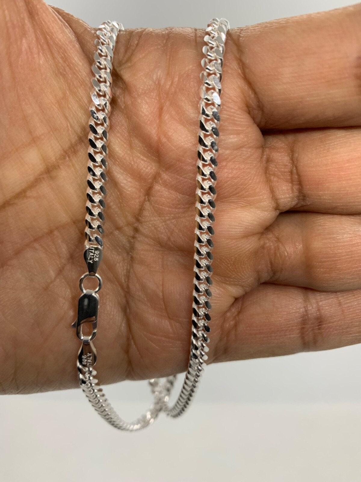 925 Sterling Silver Men’s Women’s 4.2mm Miami Cuban Link Chain Necklace 18″-30″