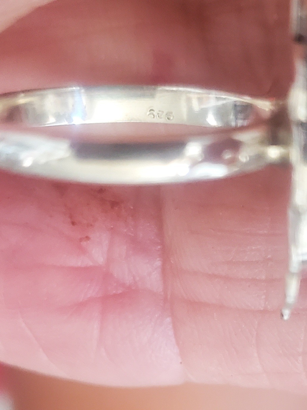 925 Sterling Silver Natural White Horse Turquoise Bezel Ring Size 6