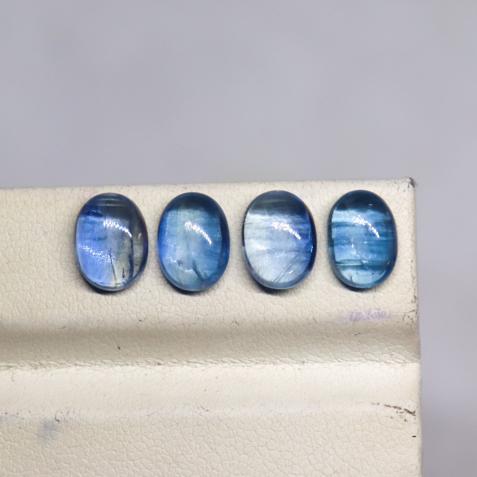 7.00 Ct Natural Blue Kyanite Oval Gemstone 4 Pcs Lot 8x6x4 MM