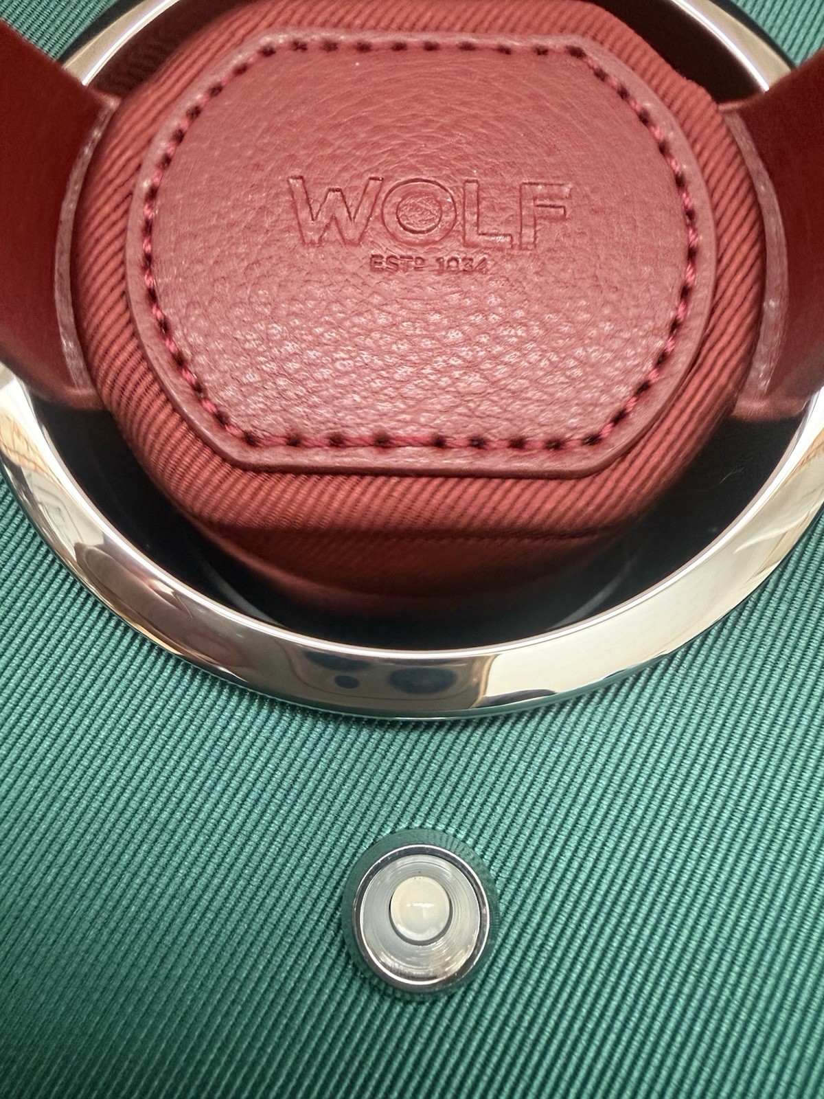 Wolf Watch Winder Module 1.8 – Green With Red Winder Insert – Boxed Accessories