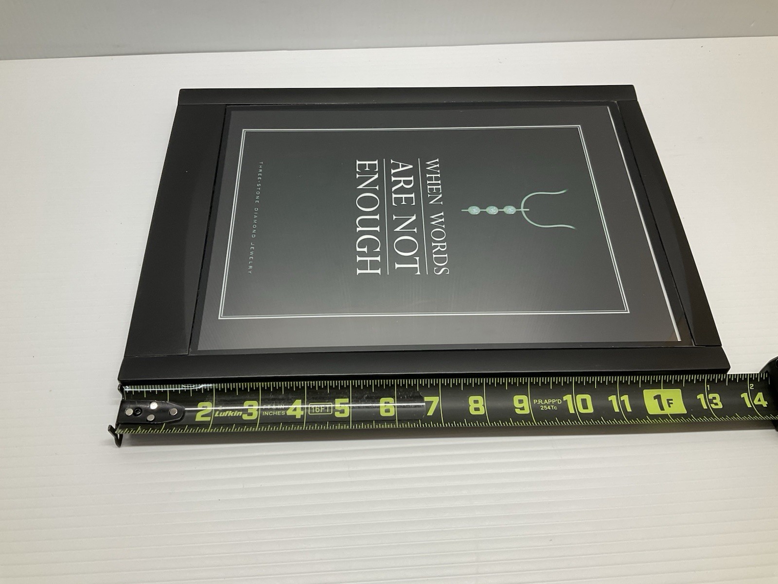Three-Stone Diamond Jewlery Store Countertop Display Durtran Light Box