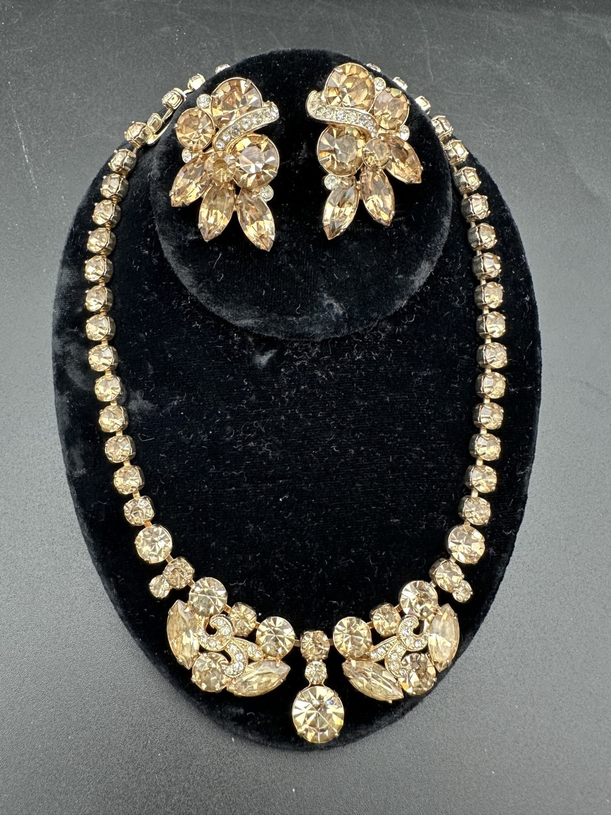 Vintage 1940s-1950s EISENBERG Gold-tone Choker Necklace 3 Piece Set Jewelry