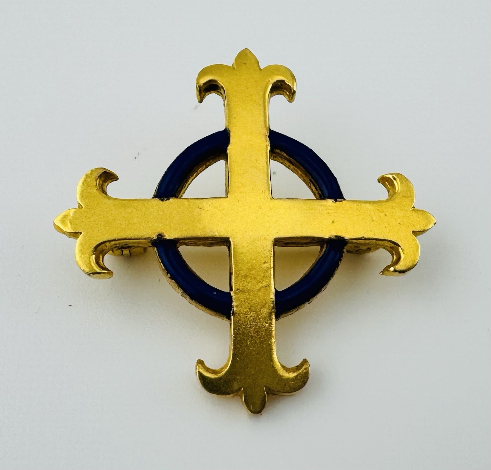 Vintage 1/20 10K Gold Filled Cross Fleury Pin Blue Enamel Kinney Circle 1”