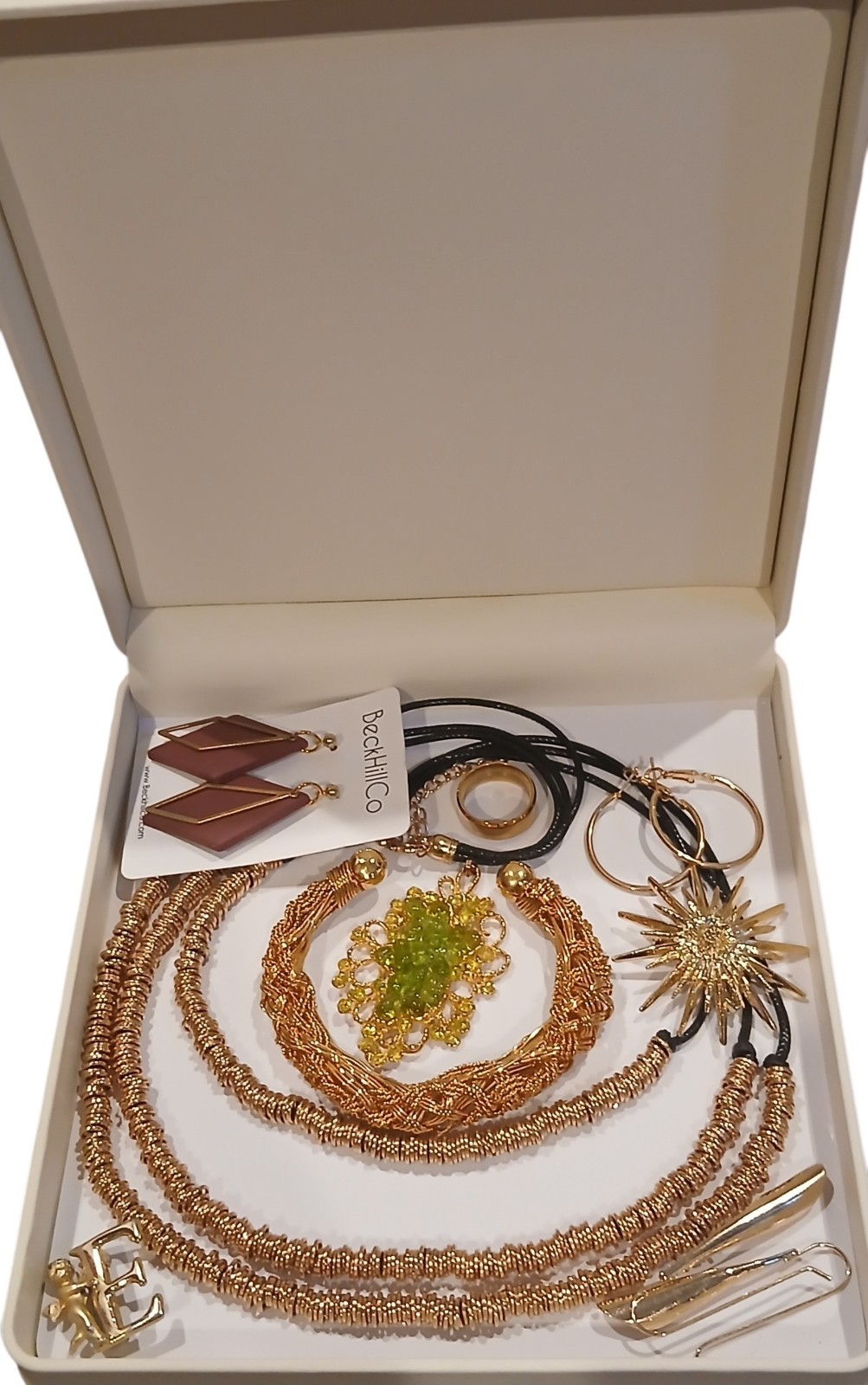 Amazing Gold-tone Mixed Jewelry Lot