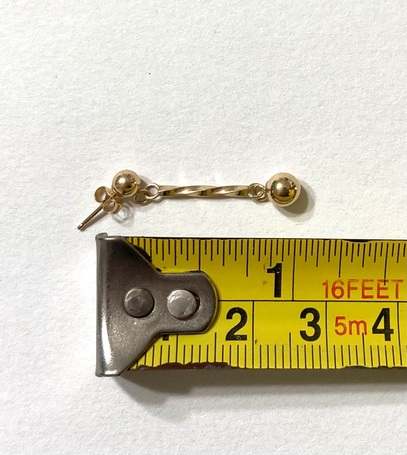 14K Yellow Gold Single Dangle/Drop Pierced Earring .31 G