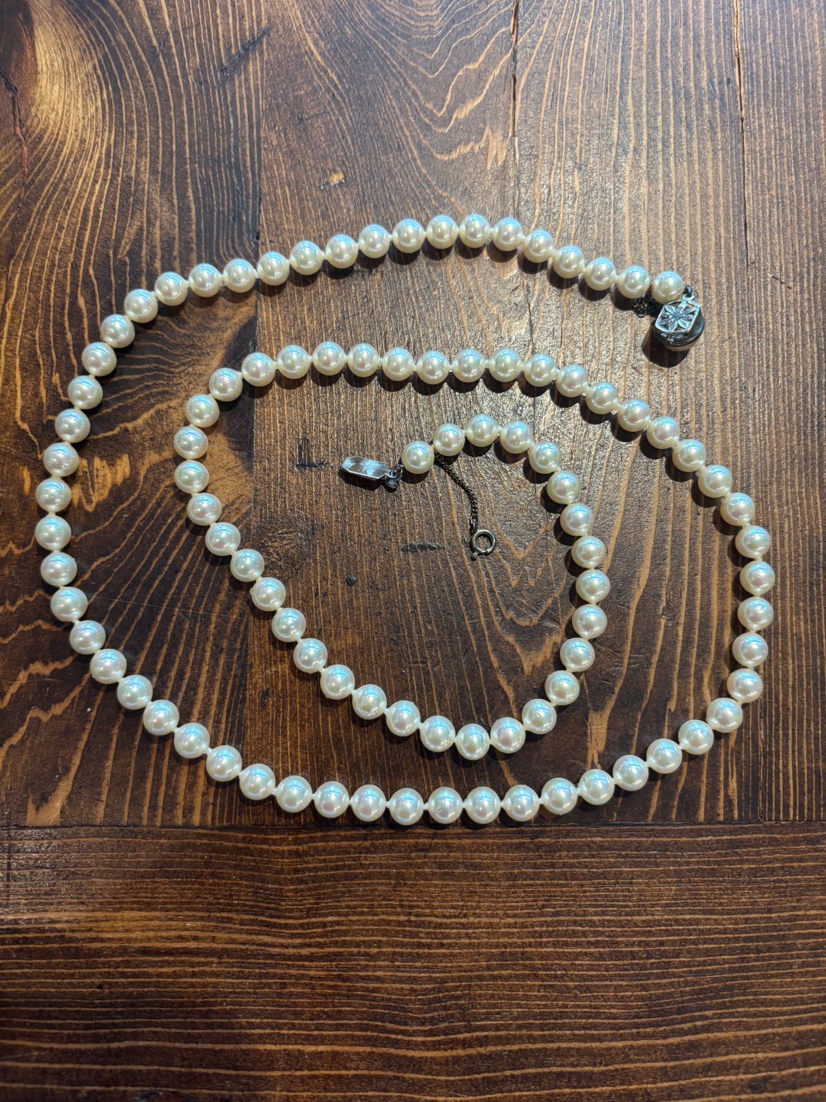 Majorica Pearl Necklace 8mm 30in Sterling Silver Gold Clasp Original Box Spain