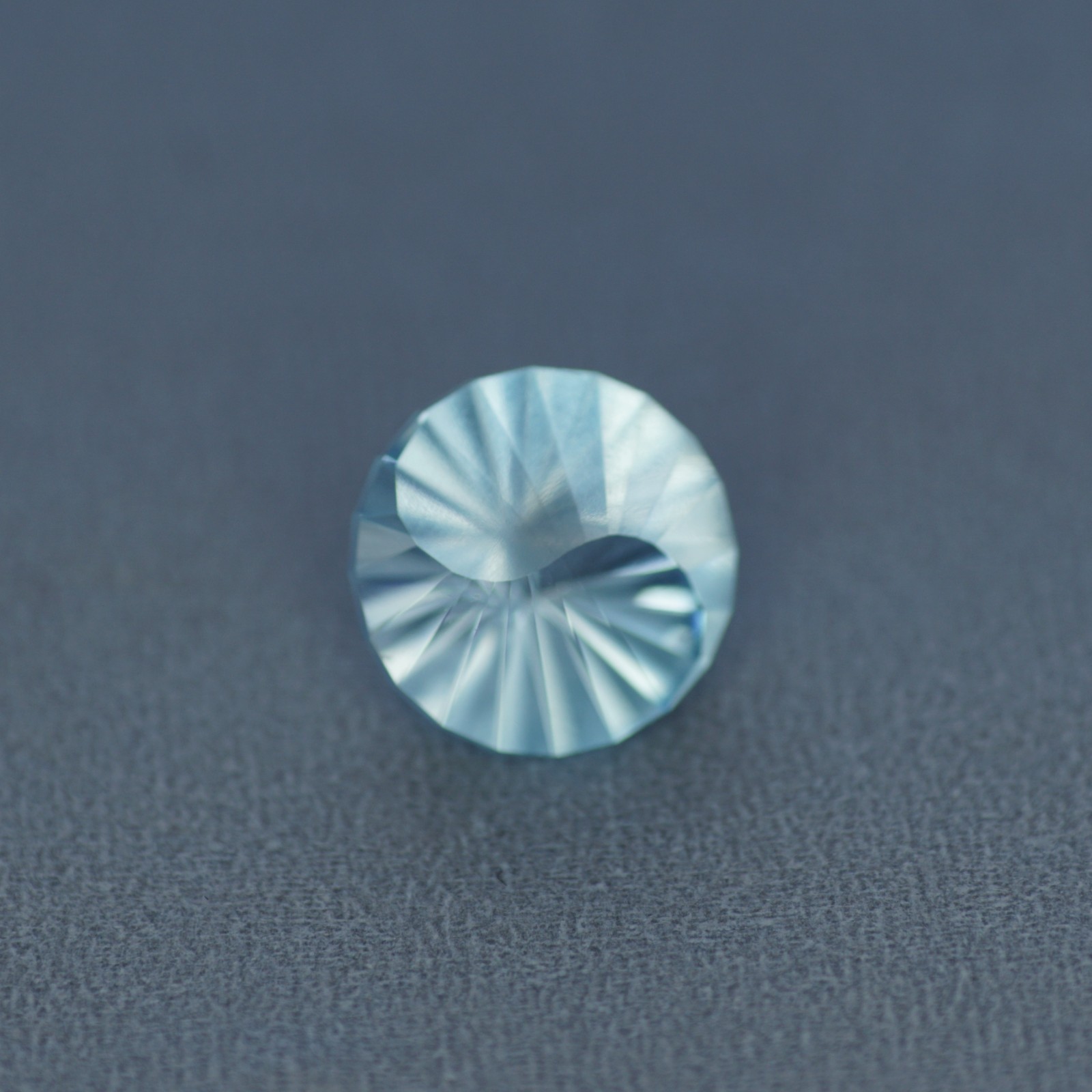 3.94 ct Sky Blue Topaz – Yin–Yang Precision Cut – Natural Gemstone – Loose